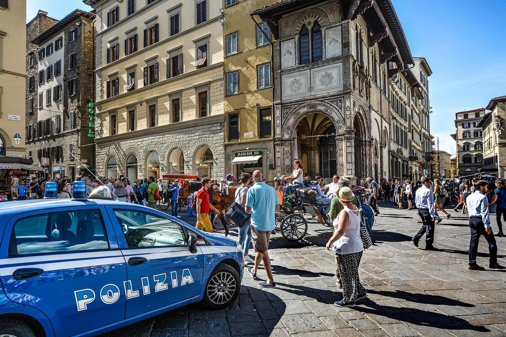 Vize Polizeichefin Nunzia Alessandra Schilirò: "Grüner Pass ist nicht legal, ich muss es sagen. Ich habe kein Verbrechen begangen"